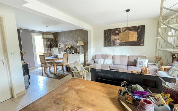 Maison à vendre    5 pièces • 79 m2 Vernouillet