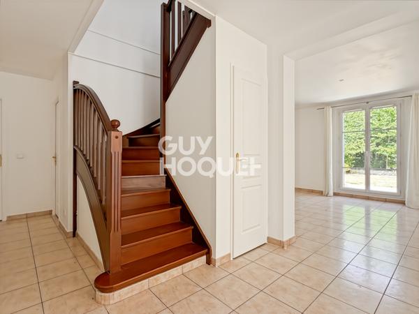 Maison à louer de 5 pièces de 176 m²
