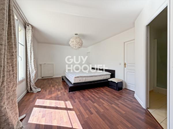 Maison à louer de 5 pièces de 176 m²