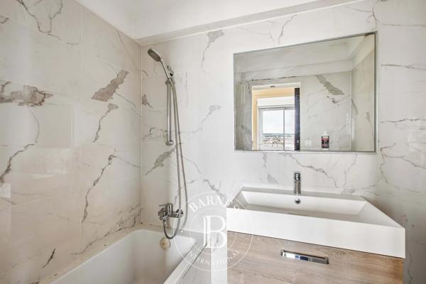 Paris 16ème, Appartement 1 Chambre -  47 m² à vendre