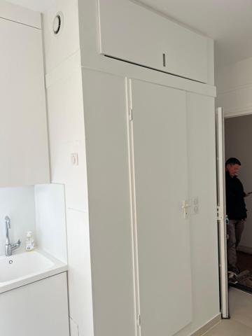 STUDETTE 3 IEME ETAGE TOTALEMENT RENOVEE DANS UNE COPROPRIETE DE  QUALITE