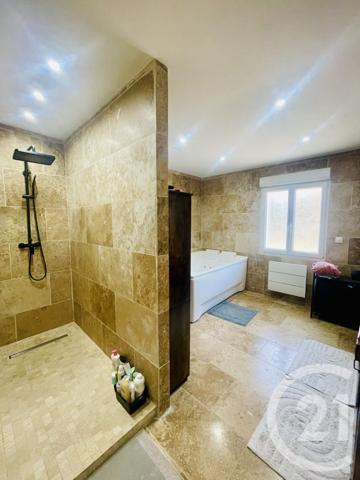 Maison à vendre  5 pièces - 146 m2 MONTDIDIER - 80