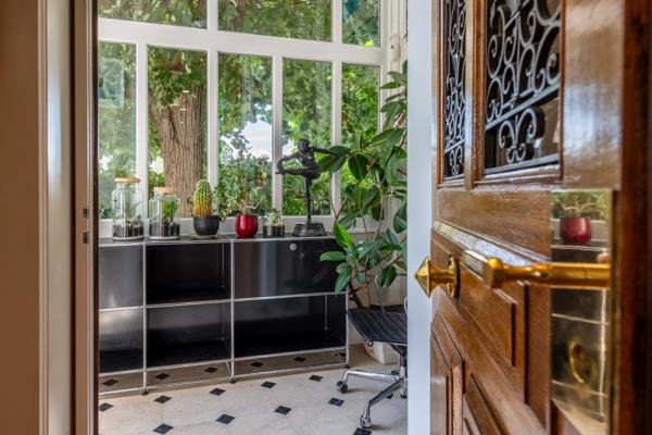 Lyon 3ème - Propriété bourgeoise de 301,92 m² - 7 chambres - Jardin avec Piscine - Garage