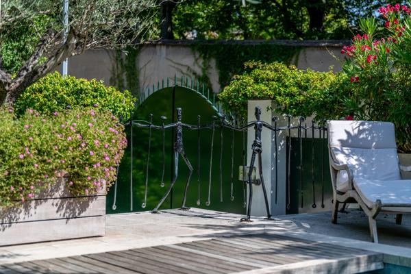 Lyon 3ème - Propriété bourgeoise de 301,92 m² - 7 chambres - Jardin avec Piscine - Garage