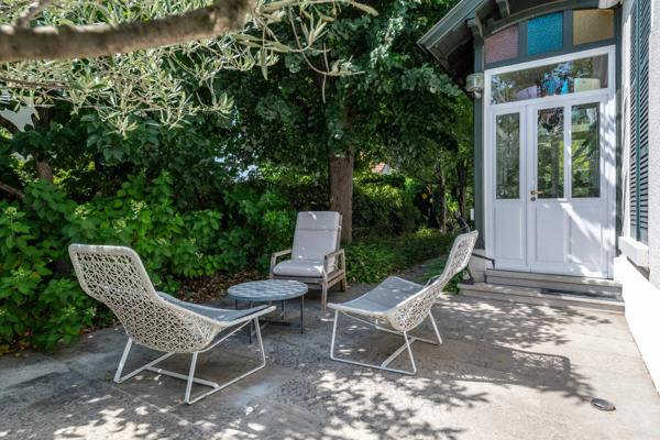 Lyon 3ème - Propriété bourgeoise de 301,92 m² - 7 chambres - Jardin avec Piscine - Garage