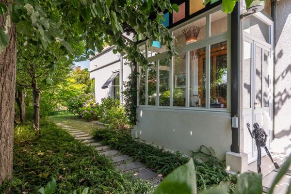 Lyon 3ème - Propriété bourgeoise de 301,92 m² - 7 chambres - Jardin avec Piscine - Garage