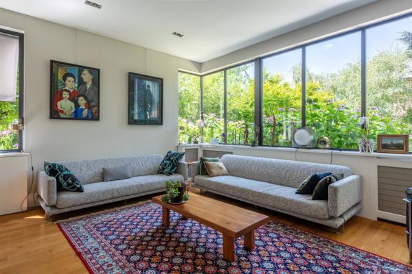 Lyon 3ème - Propriété bourgeoise de 301,92 m² - 7 chambres - Jardin avec Piscine - Garage
