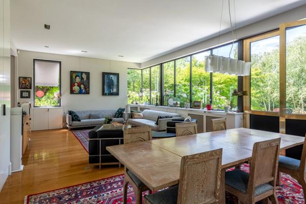 Lyon 3ème - Propriété bourgeoise de 301,92 m² - 7 chambres - Jardin avec Piscine - Garage