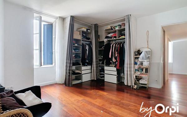 Maison à vendre    5 pièces •  Commentry