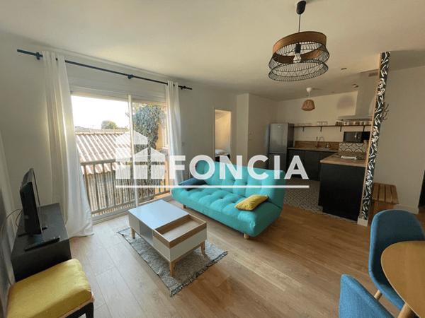 Location Appartement meublé 3 pièces 51.16 m² - 21 PLACE DU CENTRE COMMERCIAL Bressols 82710