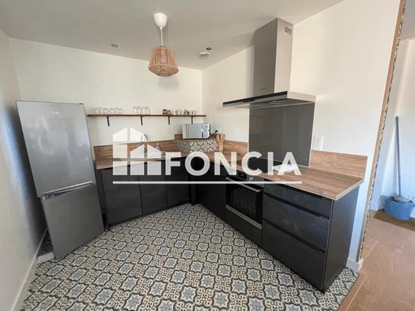 Location Appartement meublé 3 pièces 51.16 m² - 21 PLACE DU CENTRE COMMERCIAL Bressols 82710