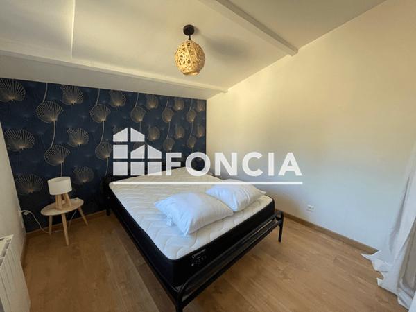 Location Appartement meublé 3 pièces 51.16 m² - 21 PLACE DU CENTRE COMMERCIAL Bressols 82710