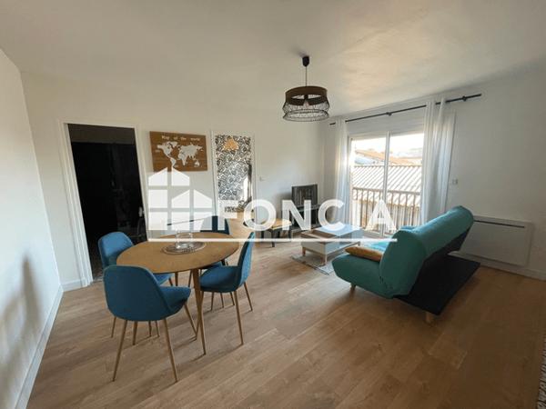 Location Appartement meublé 3 pièces 51.16 m² - 21 PLACE DU CENTRE COMMERCIAL Bressols 82710