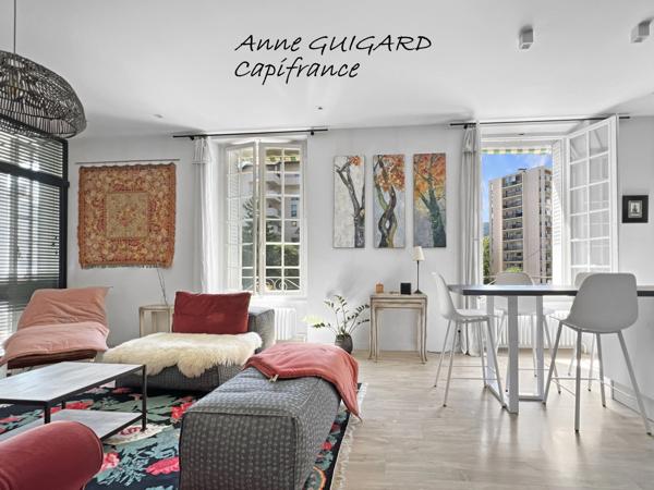 ANNECY (74) - Appartement 4 pièces de 107m² de style Belle époque avec garage, cave et greniers