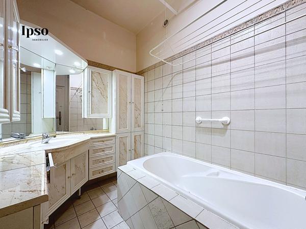 Appartement 3 pièces 87 m² - Lyon 3 Préfecture - Immeuble Art Déco , Lyon