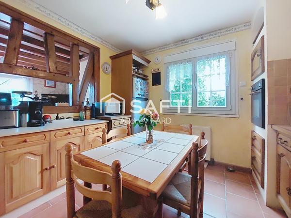MAISON FAMILIALE 4 CHAMBRES AVEC SOUS-SOL TOTAL