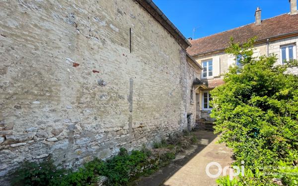 Maison à vendre    6 pièces • 137,21 m2 Chaumont-en-Vexin