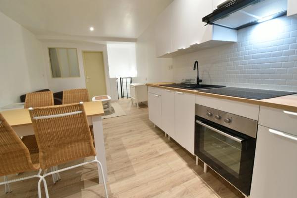 Appartement duplex à louer meublé 3 pièces SAINTE LIVRADE SUR LOT (47)