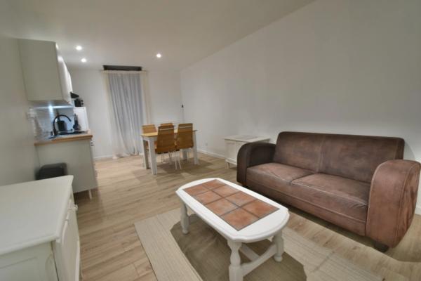 Appartement duplex à louer meublé 3 pièces SAINTE LIVRADE SUR LOT (47)