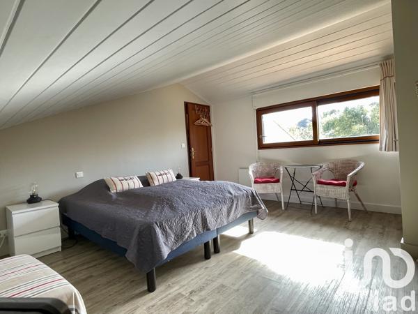 Maison à vendre 9 pièces 179 m² Saint-Hilaire-de-Riez