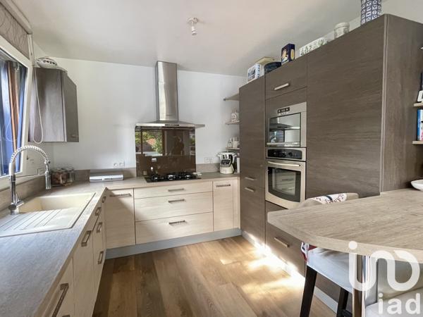 Maison à vendre 9 pièces 179 m² Saint-Hilaire-de-Riez