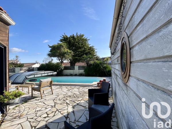 Maison à vendre 9 pièces 179 m² Saint-Hilaire-de-Riez