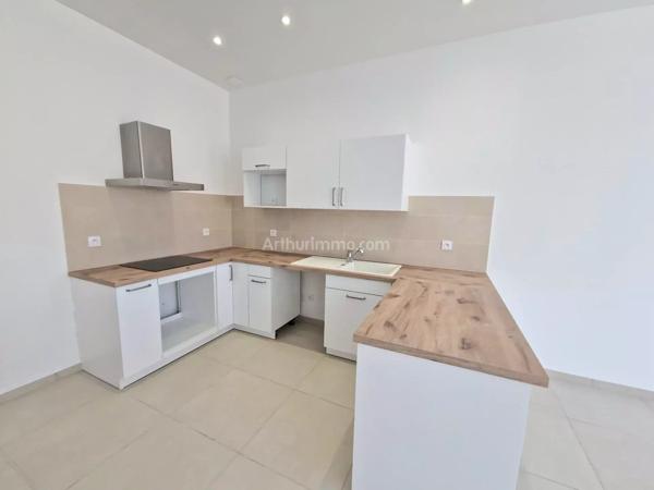 Location Appartement 3 pièces 75 m2 à Draguignan