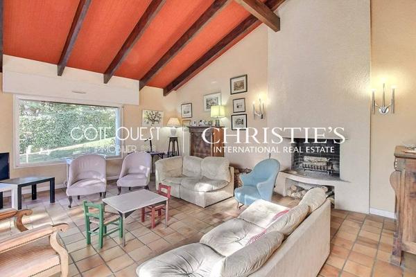 À vendre Ciboure - Villa sur un terrain de 2 000 m²