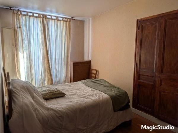 EXCEPTIONNEL, Appartemen de 54 m² avec 2 chambres,  garage, parking, grenier et cave  à  Champagnole JURA