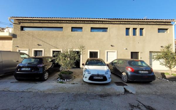 Maison à vendre    6 pièces • 338 m2 Avignon