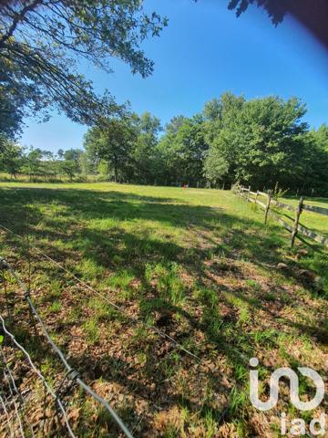 Land for sale 18 671 m² Salles