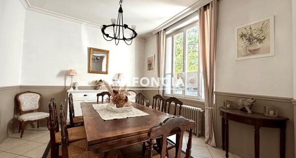 À vendre Maison 9 pièces 179 m² - Orléans 45100