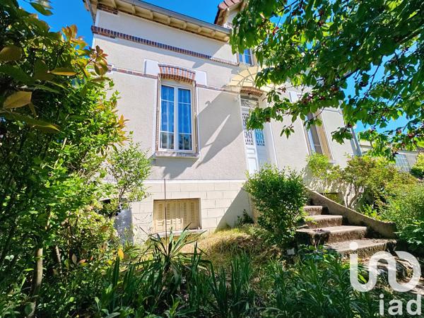 Maison à vendre 5 pièces 107 m² Laroche-Saint-Cydroine