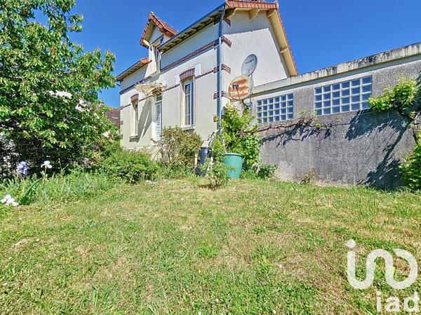 Maison à vendre 5 pièces 107 m² Laroche-Saint-Cydroine