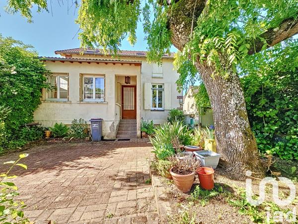 Maison à vendre 5 pièces 107 m² Laroche-Saint-Cydroine