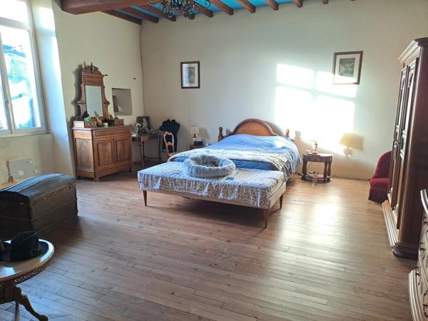 Maison à vendre 7 pièces (33)