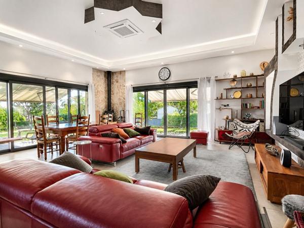 Vente Maison 240m2 FLOIRAC (33270)