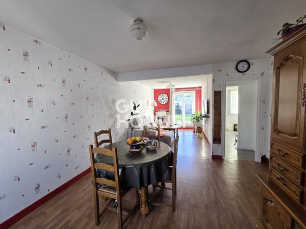 MAISON À VENDRE DE 4 PIÈCES DE 90,00 M²