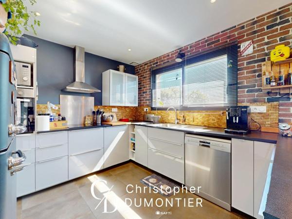 Maison FAMILIALE 4 chambres ÉQUEMAUVILLE