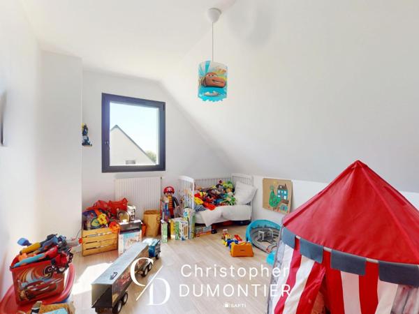 Maison FAMILIALE 4 chambres ÉQUEMAUVILLE