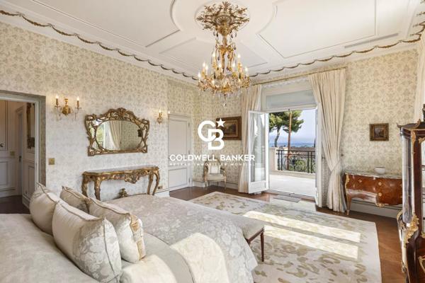 Villa 11 pièces à vendre Antibes - 06600 / Réf: 983