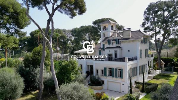 Villa 11 pièces à vendre Antibes - 06600 / Réf: 983
