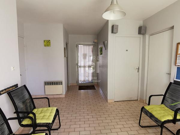 Bureau - Local professionnel 20 m² + espace commun à La Chapelle Sur Erdre - hyper centre