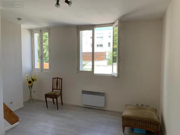 Location - Appartement Reims 51100 1 pièce 32 m 2 362 m 2