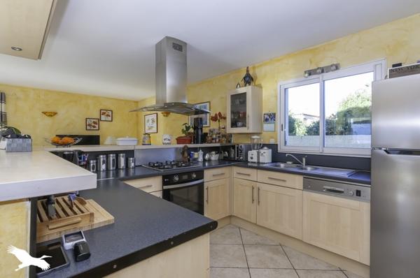 Maison à vendre |  Gigean |  5 pièces | 159 m²