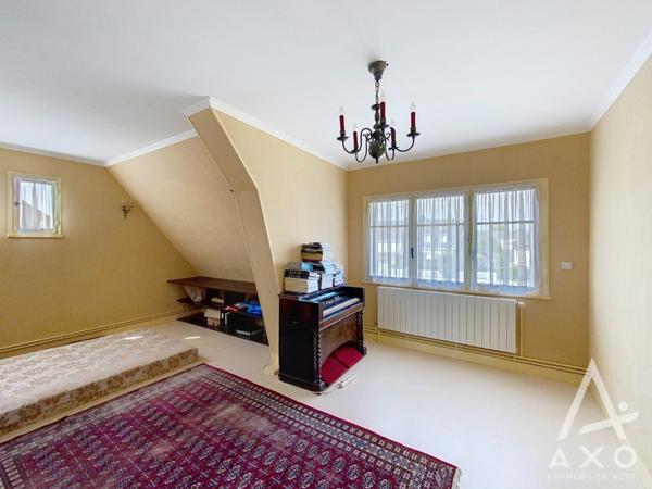 Gien Belle Demeure 6 chambres sur 3 niveaux