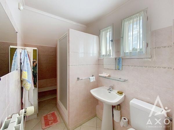 Gien Belle Demeure 6 chambres sur 3 niveaux