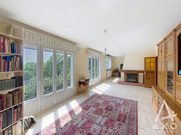 Gien Belle Demeure 6 chambres sur 3 niveaux