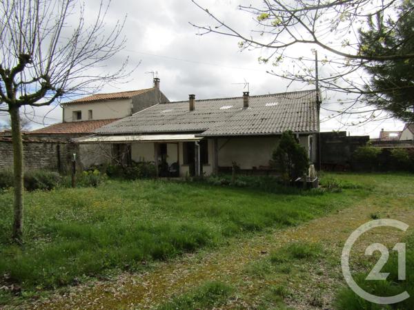 Maison à vendre  4 pièces - 72,28 m 2   MANSLE  - 16