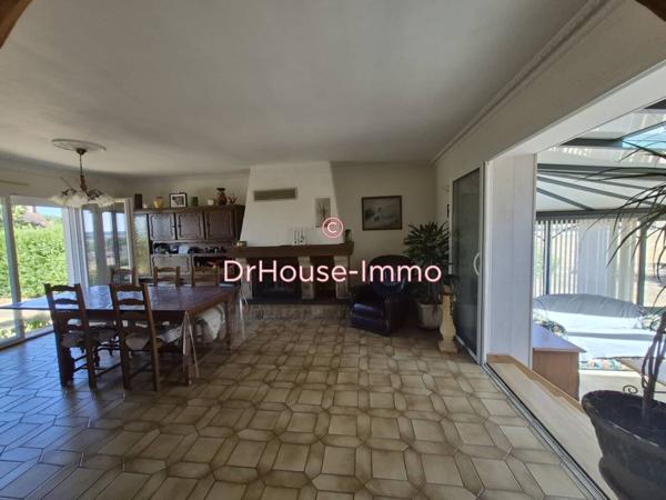 Maison à vendre 6 pièces de 188 m²